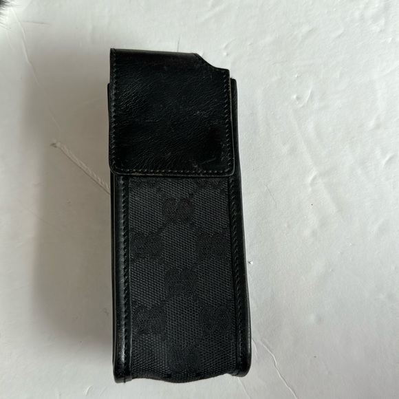 Vintage Gucci phone case - Picture 1 of 16